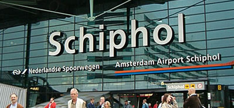 Amsterdamski-aerodrom-za-gradnju-koristi-ploce-izradjene-od-trave