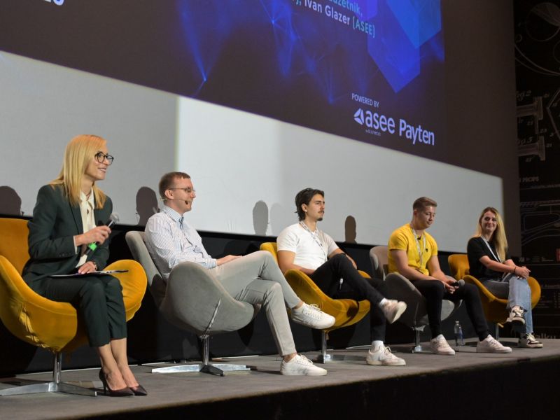 generacija-z:-koriste-bankarske-aplikacije,-ali-vole-i-poslovnice