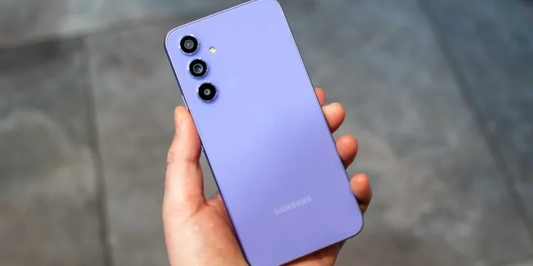 glasine-o-nadolazecem-samsungovom-galaxy-a55-5g