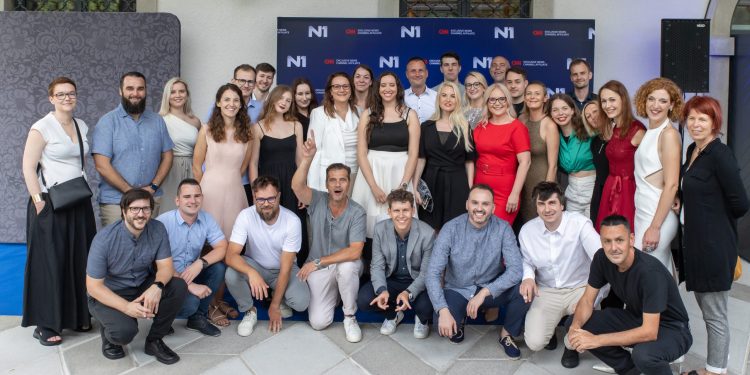 slovenija-slavi-treci-rodendan