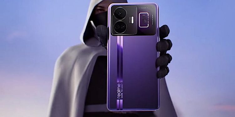 realme-sprema-300-w-punjenje