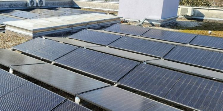 ivanic-grad-postavio-prvu-solarnu-elektranu-u-sklopu-projekta-solar-city