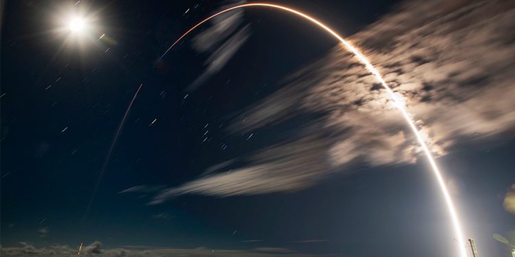 uspjesno-lansiranje-za-eutelsat-hotbird-13f